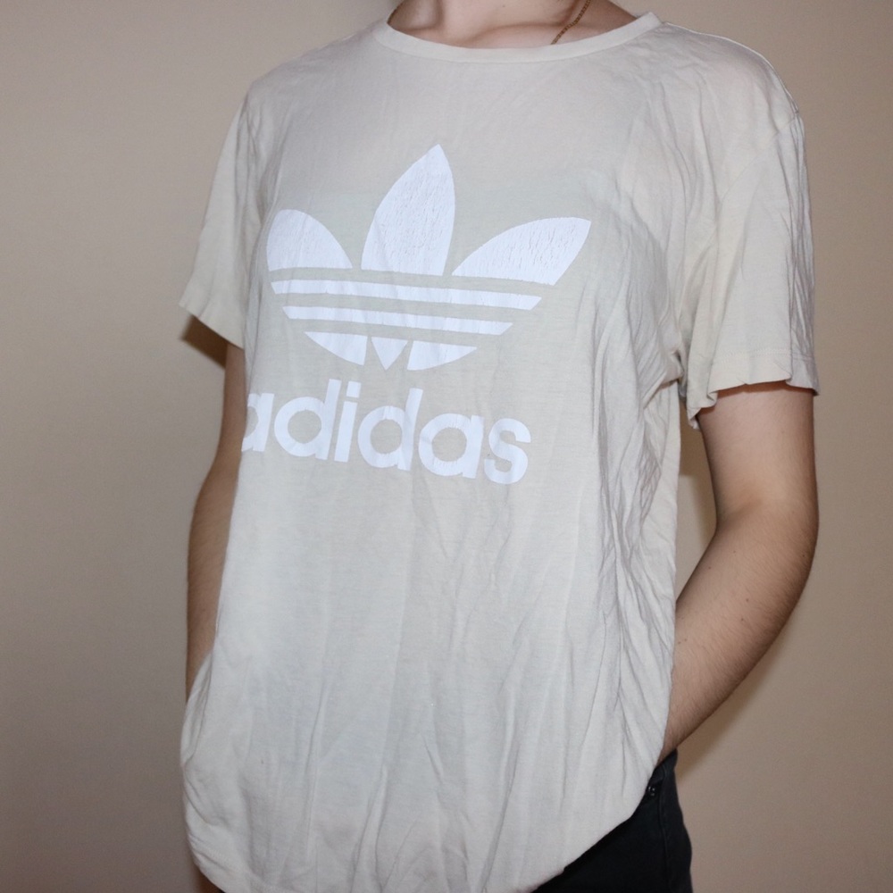 Adidas T-Shirt